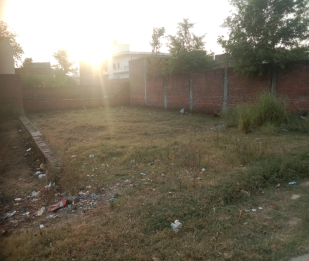 Available plot of 2170 sq.ft. in Kardmeshwar Puram Colony , Chitaipur, Varanasi