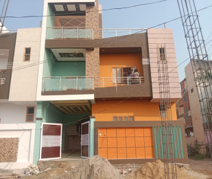 Available 900 Sq.Ft. (1800 Sq.Ft.) Duplex in Neelkanthpuram Colony Chitaipur, Varanasi